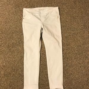 Rock & Republic white skinny leg jeans